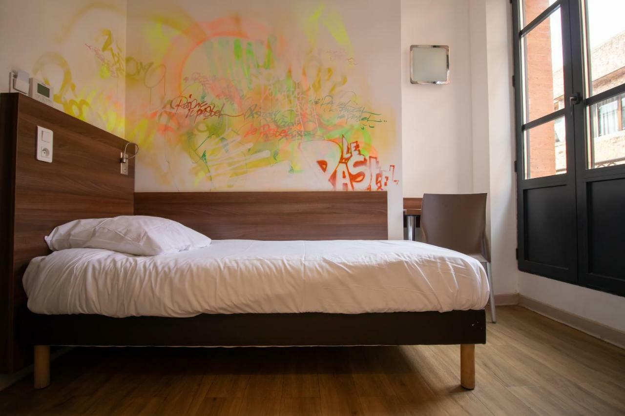 Le Pastel Hotel 2*